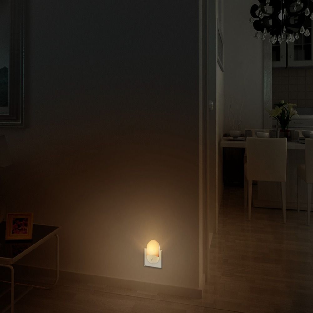 With Smart Sensors LED Plug-in - Smart Baby Night Light のレビューと価格